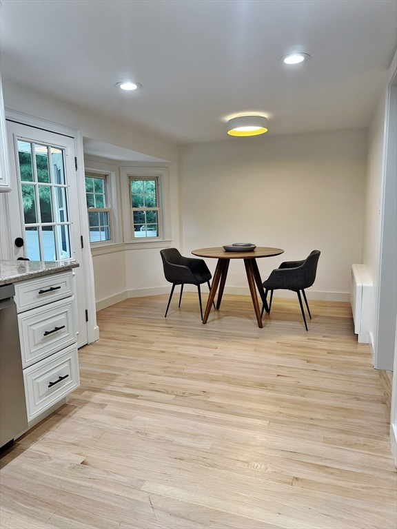 443 Great Plain Ave
