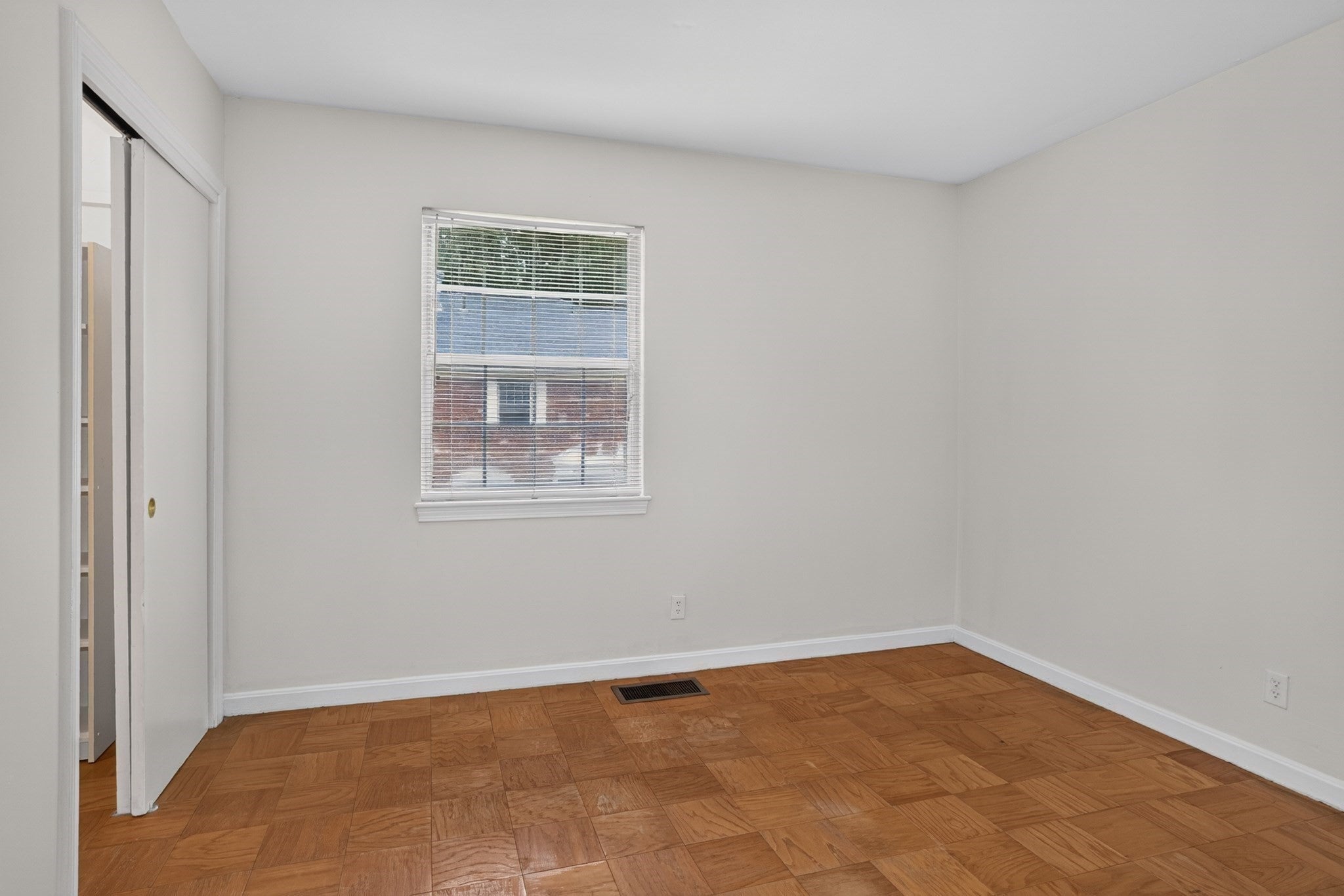 501 Windsor Dr #501, Framingham, MA, 501 Windsor Dr #501, Framingham, MA Photo #11
