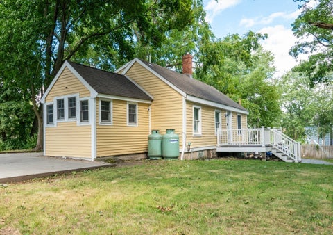 Photo of 22-R Andover St, Peabody, MA 01960 (MLS # 73568798)