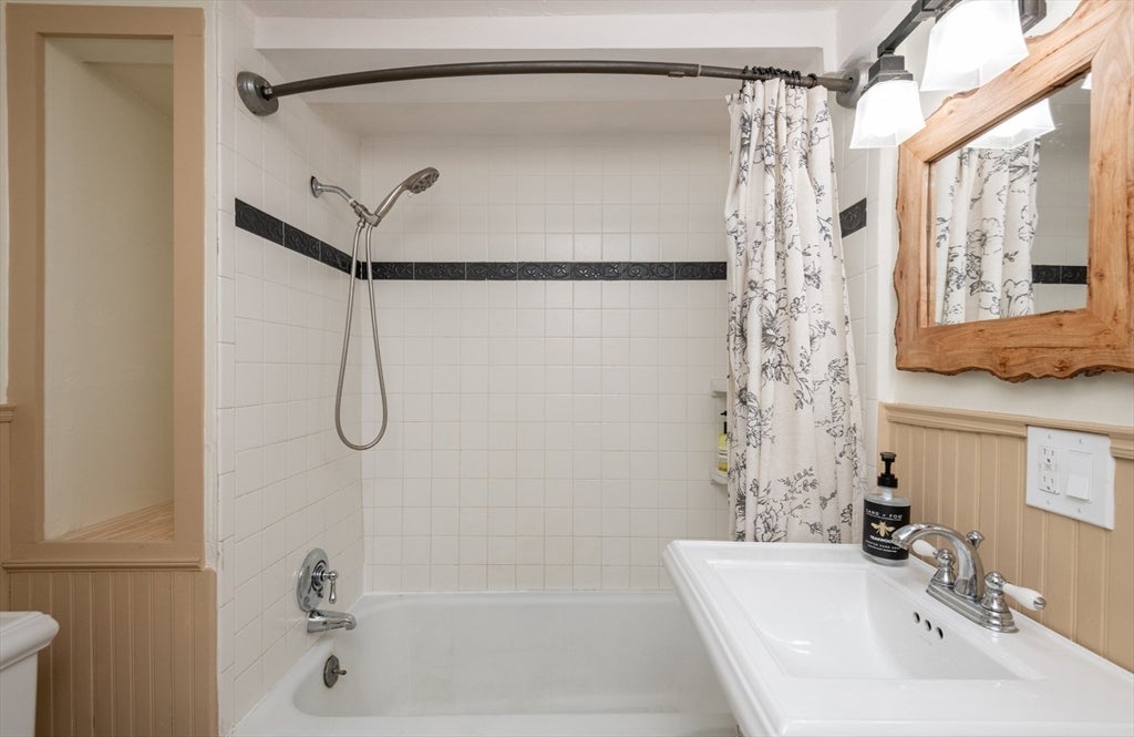 22-R Andover St, Peabody, MA Photo #8
