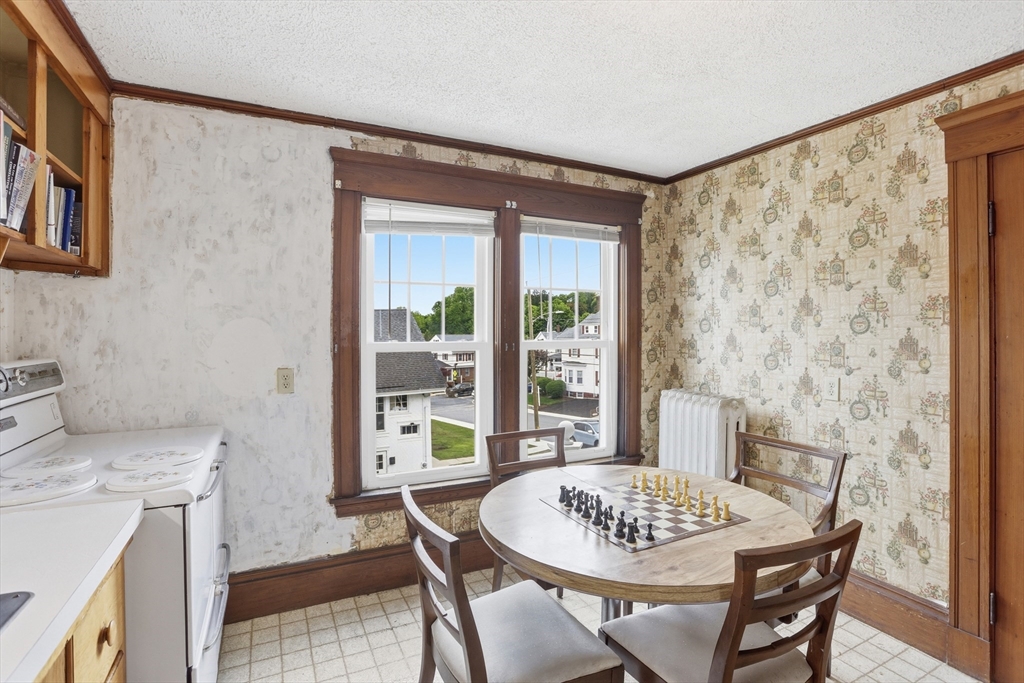 17 Winthrop St, Marlborough, MA Photo #28