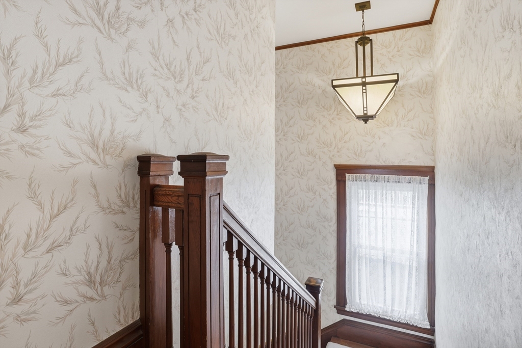 17 Winthrop St, Marlborough, MA Photo #24