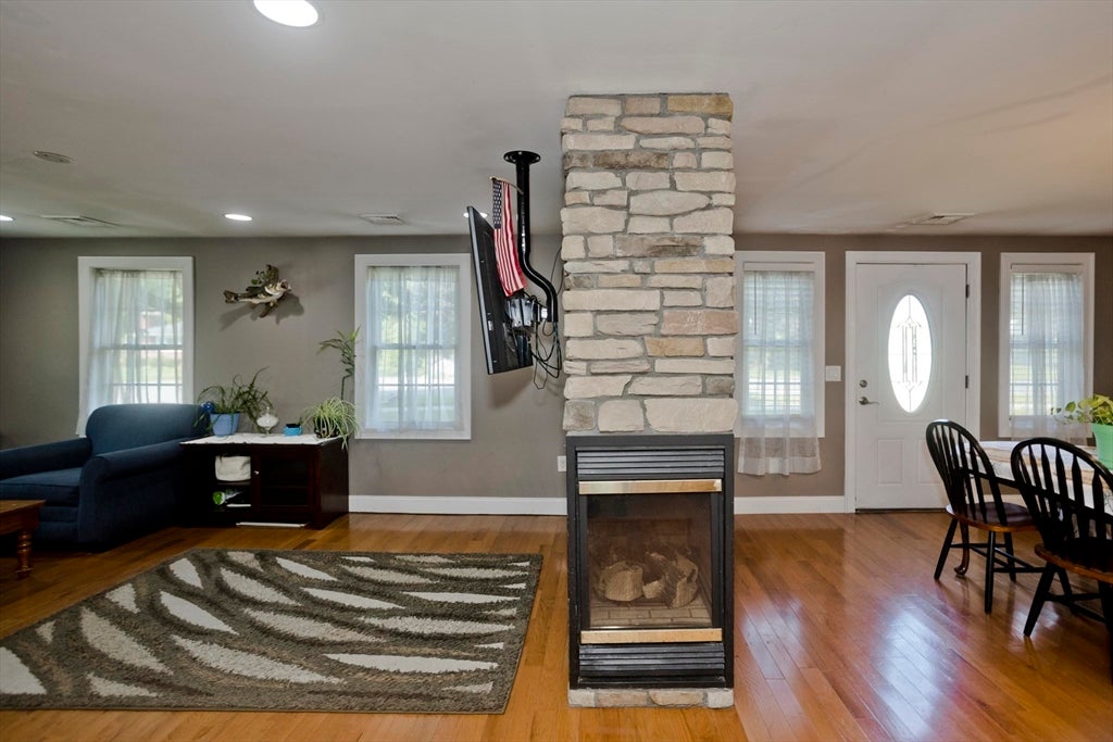 1075 Main St, Agawam, MA, 1075 Main St, Agawam, MA Photo #16