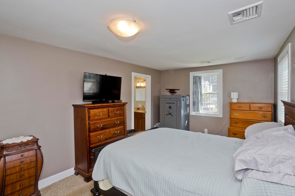 1075 Main St, Agawam, MA, 1075 Main St, Agawam, MA Photo #20