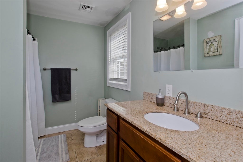 1075 Main St, Agawam, MA, 1075 Main St, Agawam, MA Photo #23