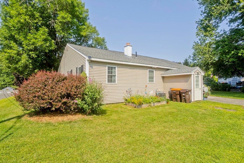1075 Main St, Agawam, MA, 1075 Main St, Agawam, MA Photo #35