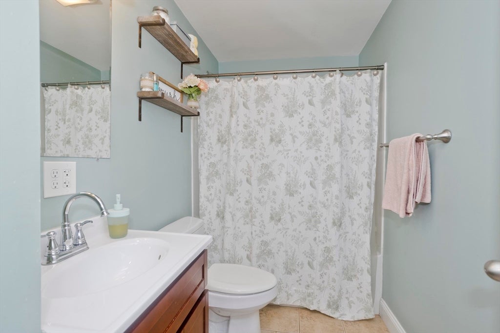 1075 Main St, Agawam, MA, 1075 Main St, Agawam, MA Photo #33