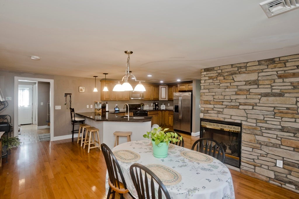 1075 Main St, Agawam, MA, 1075 Main St, Agawam, MA Photo #10