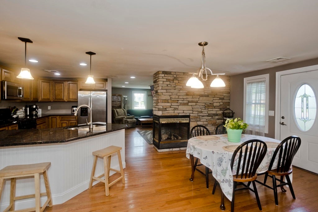 1075 Main St, Agawam, MA, 1075 Main St, Agawam, MA Photo #11
