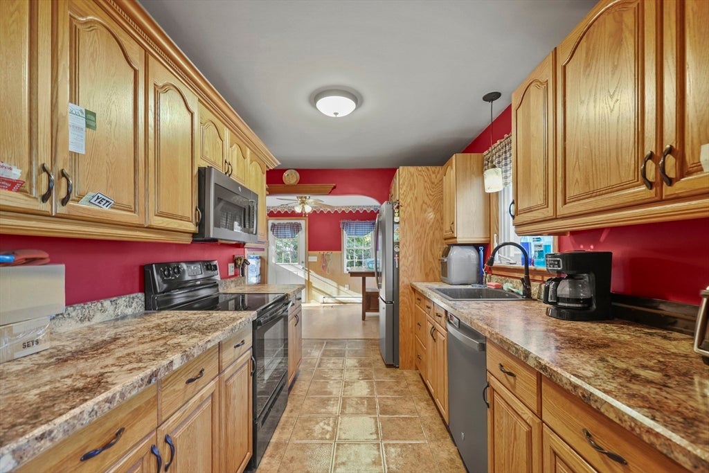 296 Hancock Rd, Pittsfield, MA, 296 Hancock Rd, Pittsfield, MA Photo #12