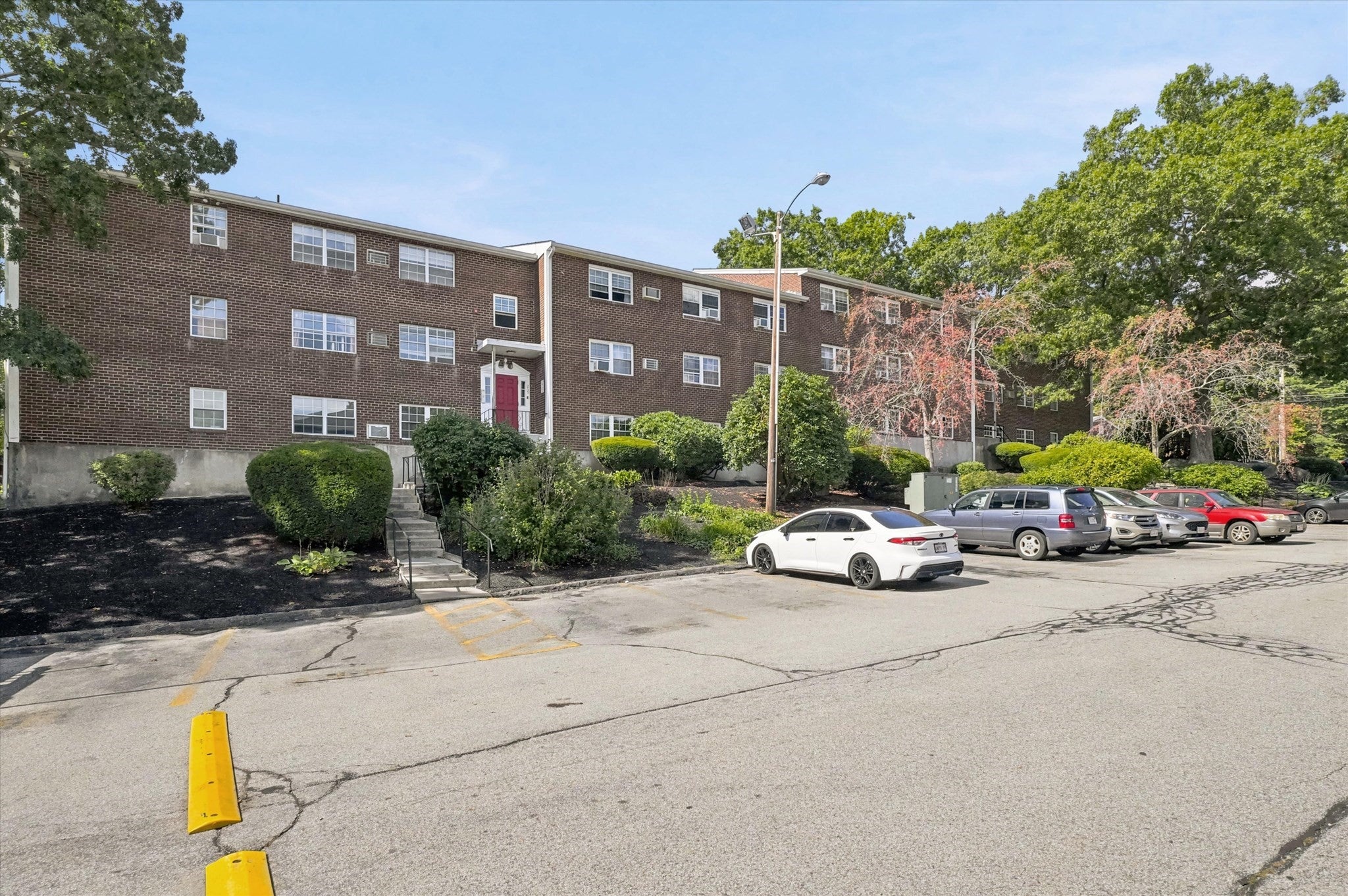261 Boston Post Rd East RD #4, Marlborough, MA, 261 Boston Post Rd East RD #4, Marlborough, MA Photo #26