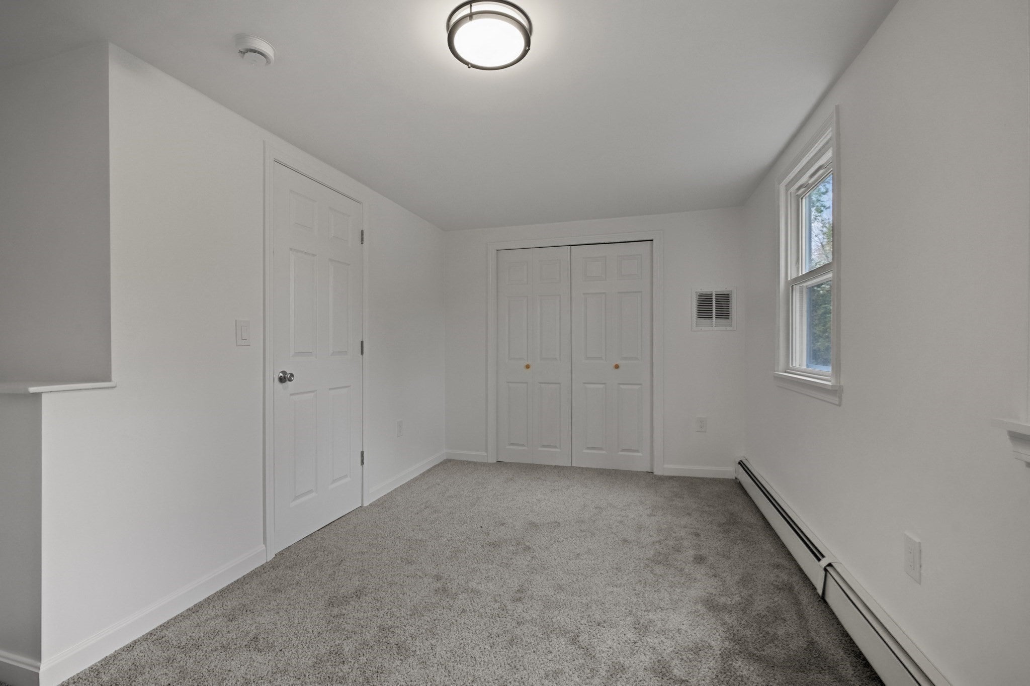 114 Valley Rd, Somerset, MA Photo #14