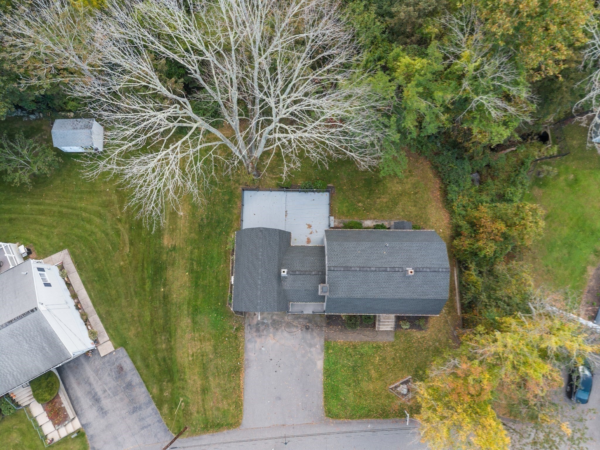 114 Valley Rd, Somerset, MA Photo #21