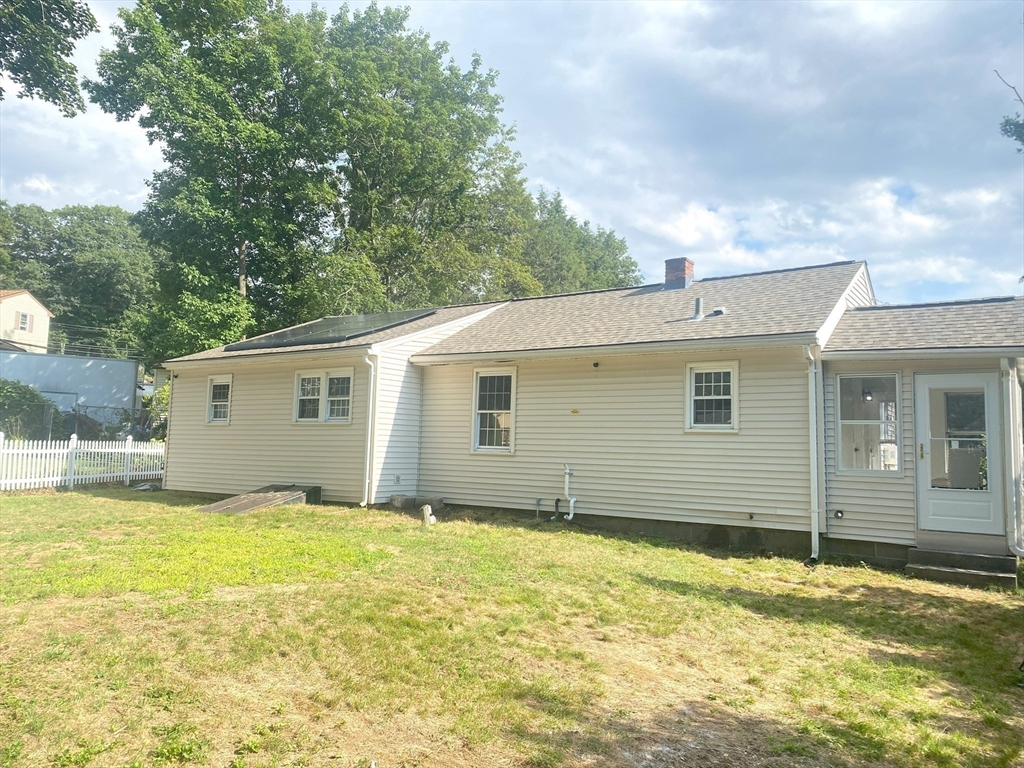 6 Smithville Road