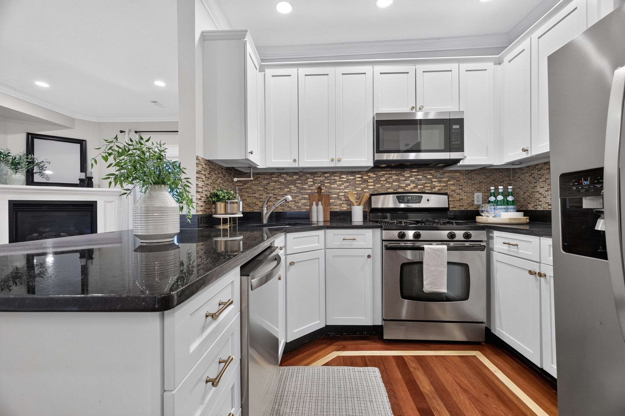 472 E 3rd St #2, Boston, MA, 472 E 3rd St #2, Boston, MA Photo #10