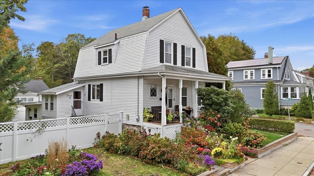 83 Desoto Rd, Boston, MA, 83 Desoto Rd, Boston, MA Photo #4