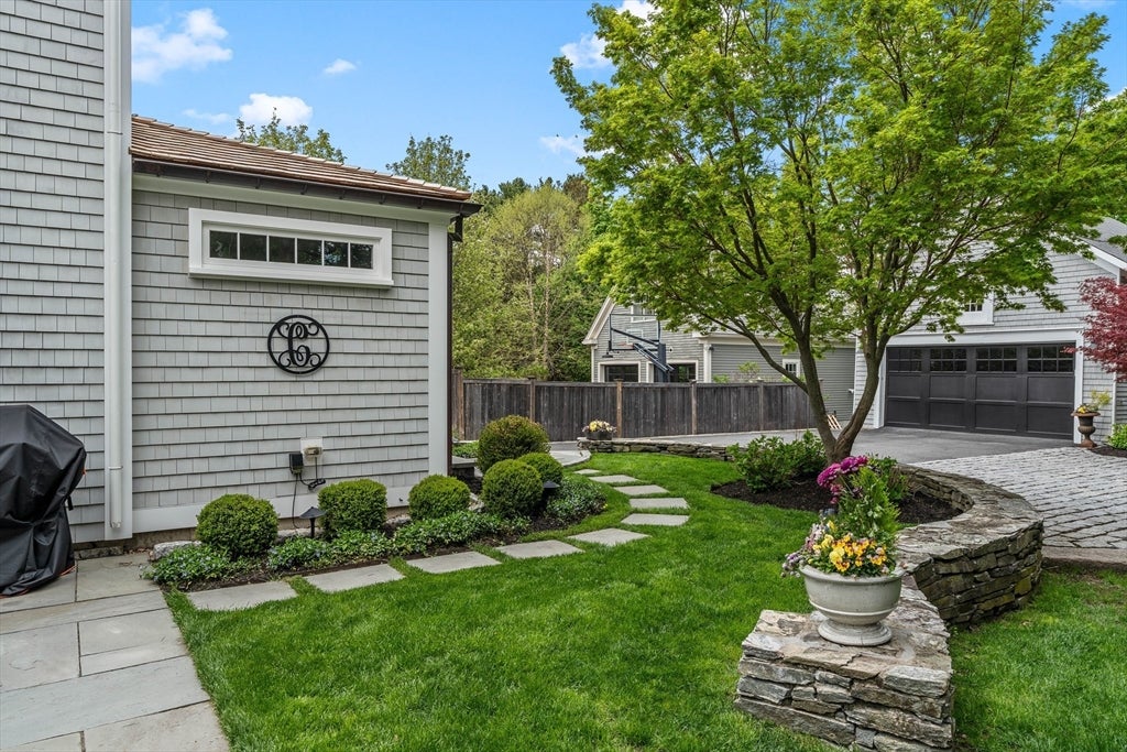 37 Lincoln St, Hingham, MA, 37 Lincoln St, Hingham, MA Photo #33