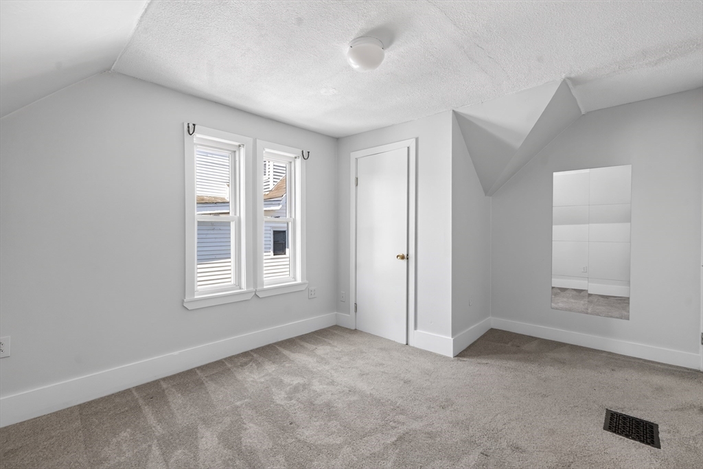17 Tilton Ter, Lynn, MA, 17 Tilton Ter, Lynn, MA Photo #14