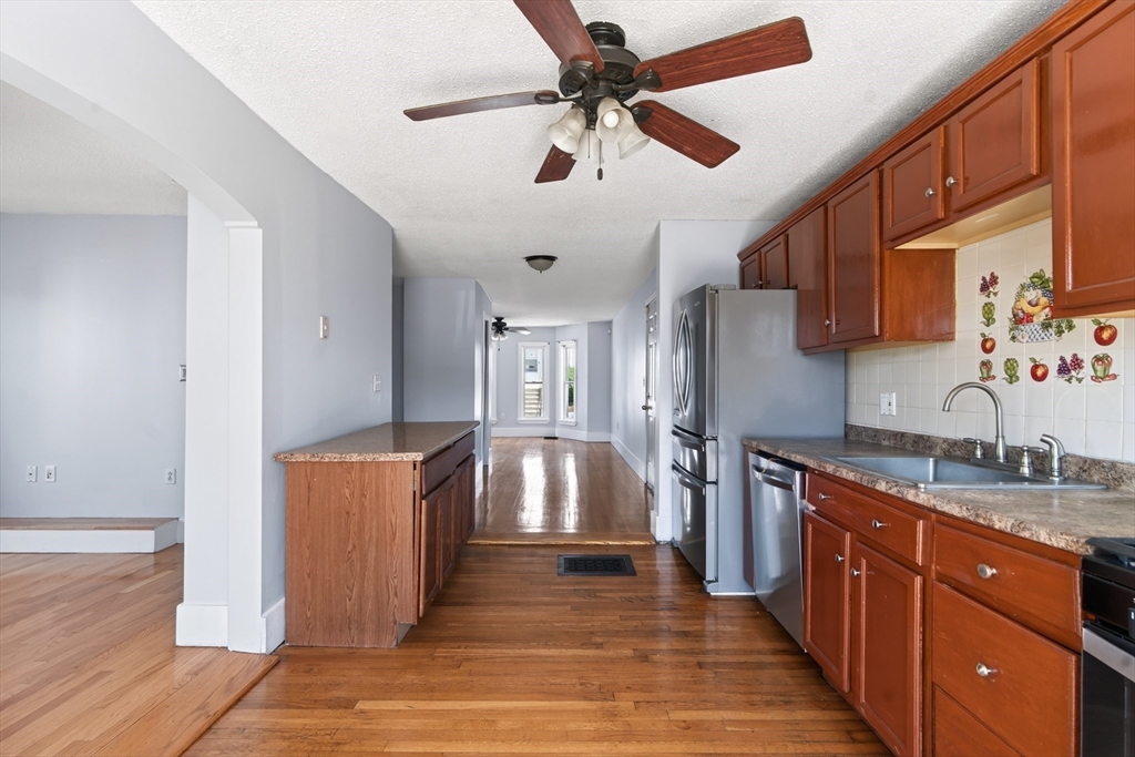 17 Tilton Ter, Lynn, MA, 17 Tilton Ter, Lynn, MA Photo #9