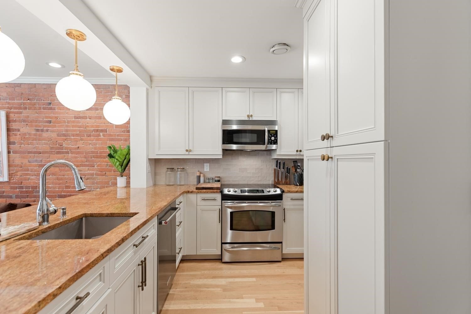 76 Marlborough Street #6, Boston, MA, 76 Marlborough Street #6, Boston, MA Photo #9