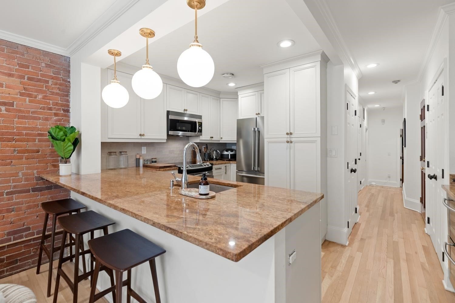 76 Marlborough Street #6, Boston, MA, 76 Marlborough Street #6, Boston, MA Photo #8