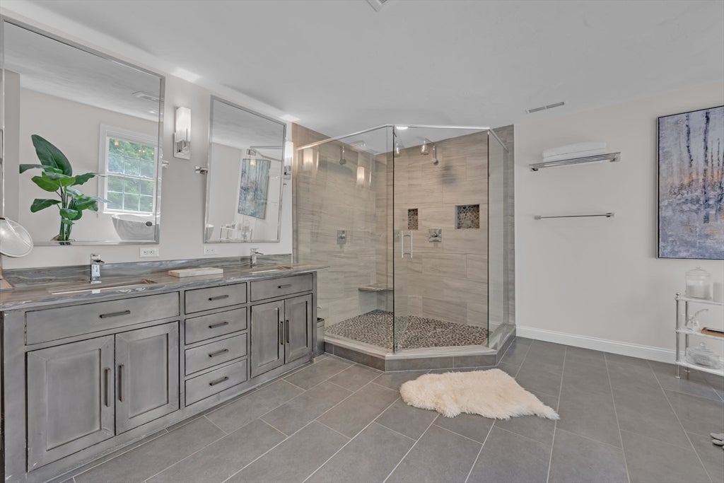 16 Golf Ridge Dr #16, Sutton, MA, 16 Golf Ridge Dr #16, Sutton, MA Photo #20
