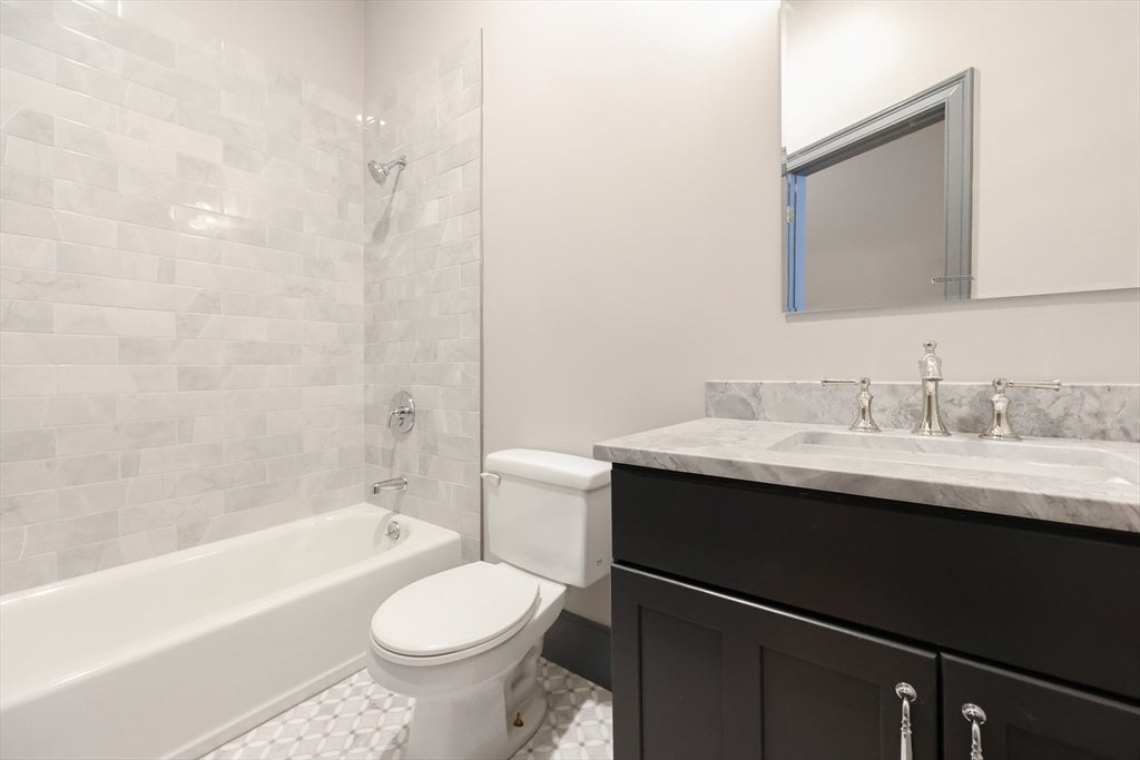 515 Centre ST #2, Newton, MA, 515 Centre ST #2, Newton, MA Photo #10