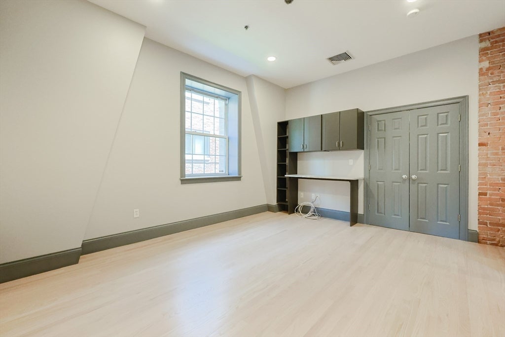515 Centre ST #2, Newton, MA, 515 Centre ST #2, Newton, MA Photo #17