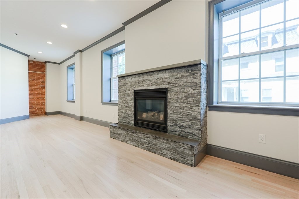 515 Centre ST #2, Newton, MA, 515 Centre ST #2, Newton, MA Photo #23