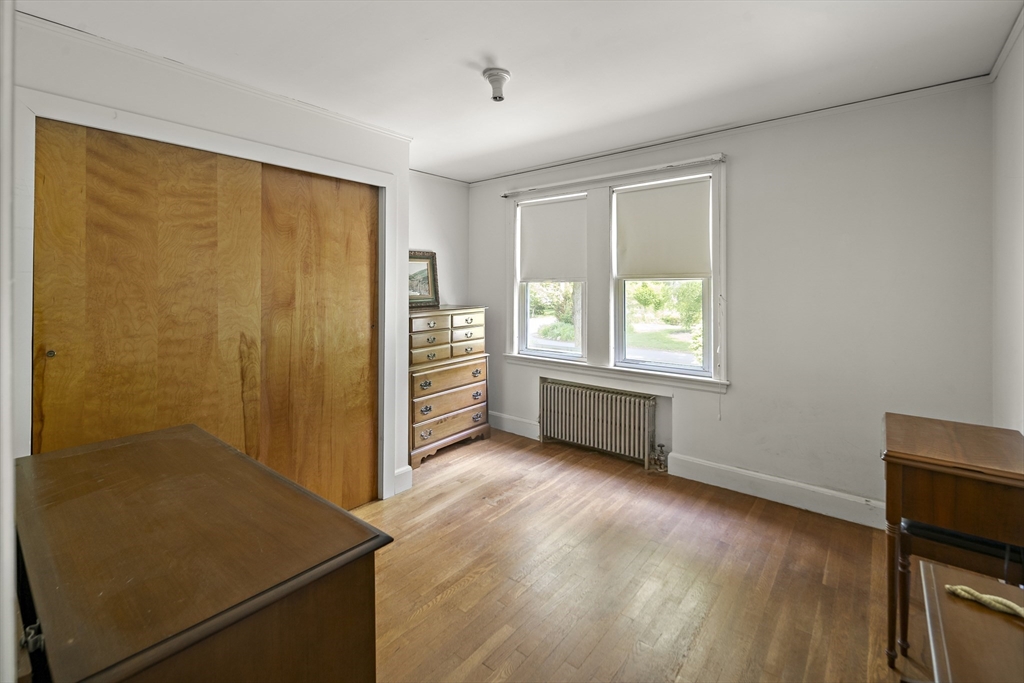 Lexington, Massachusetts 02421, United States, 3 Bedrooms Bedrooms, ,2 BathroomsBathrooms,Residential,Contingent,143010