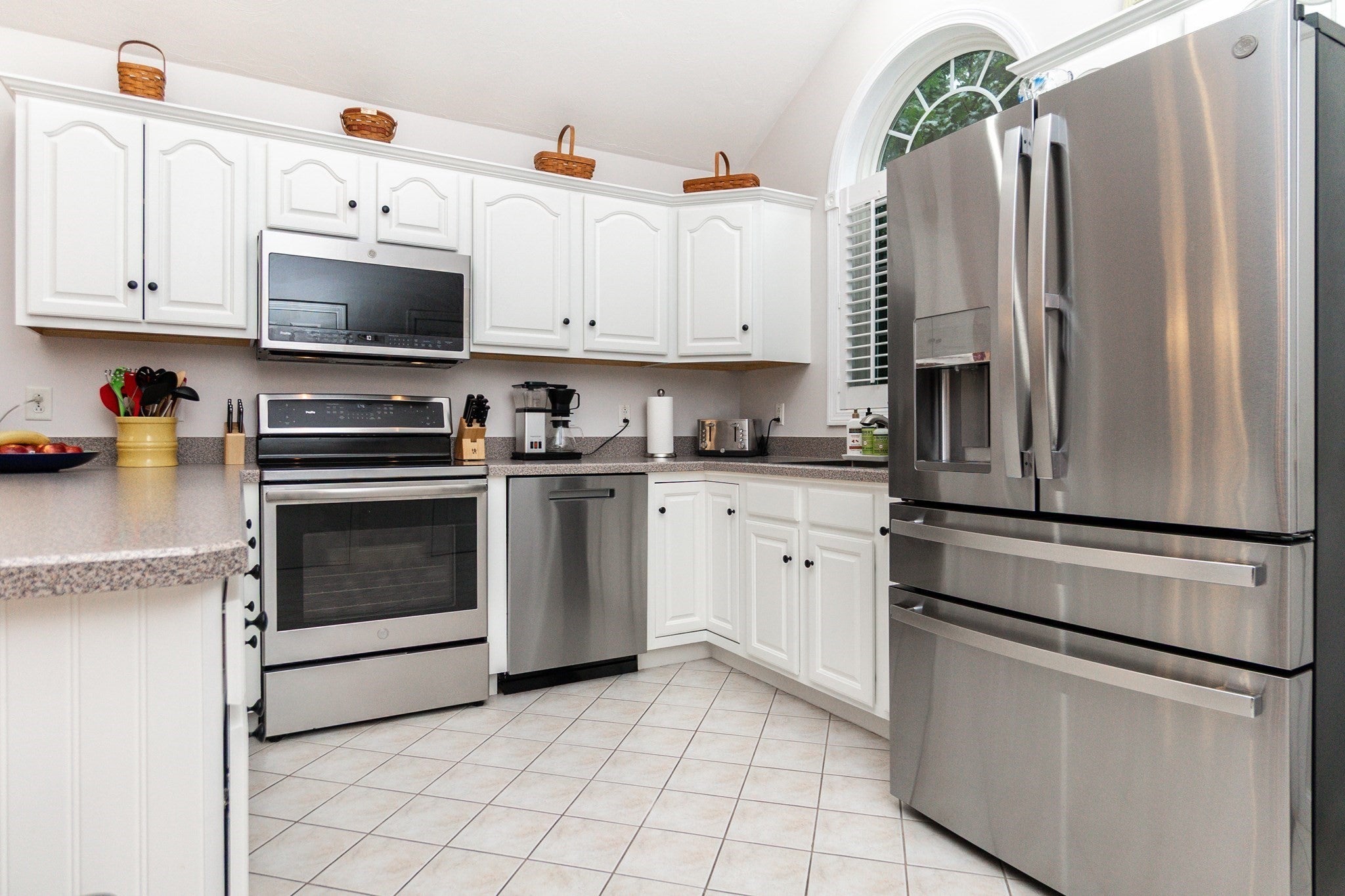 304 Village Ln 304