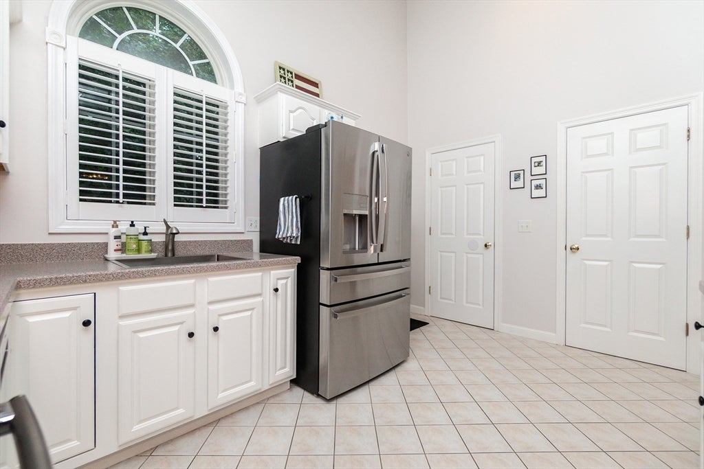 304 Village Ln #304, Bellingham, MA Photo #4