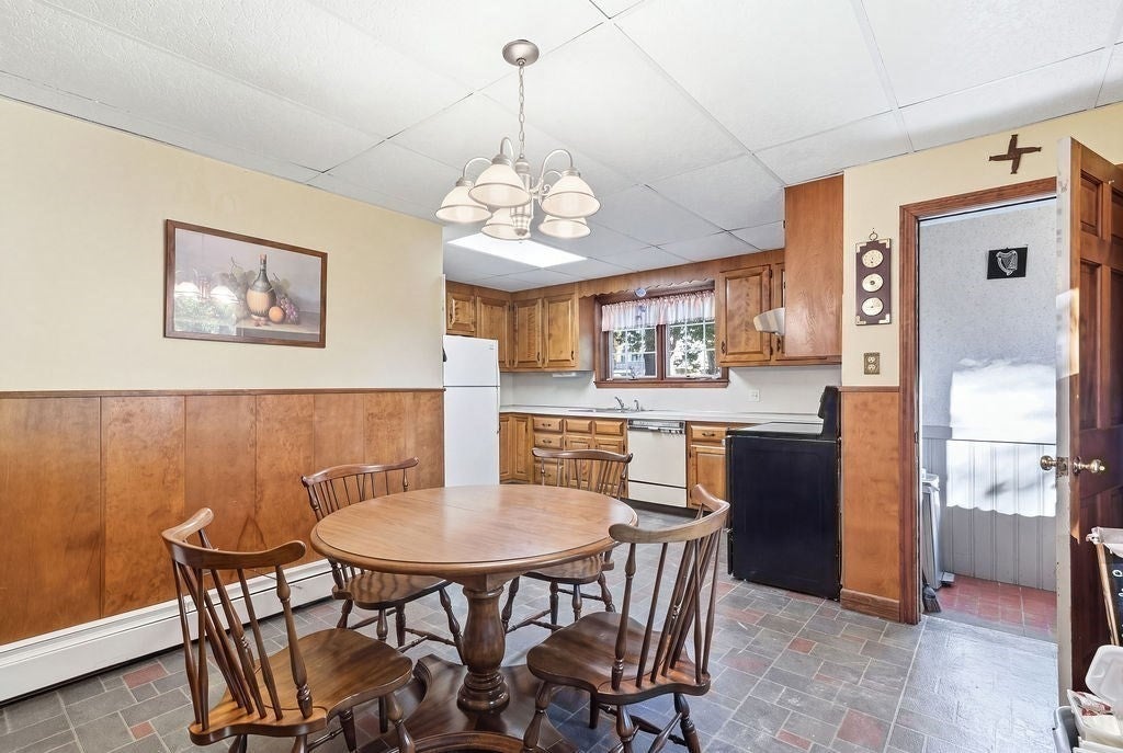 929 S Franklin St, Holbrook, MA, 929 S Franklin St, Holbrook, MA Photo #8