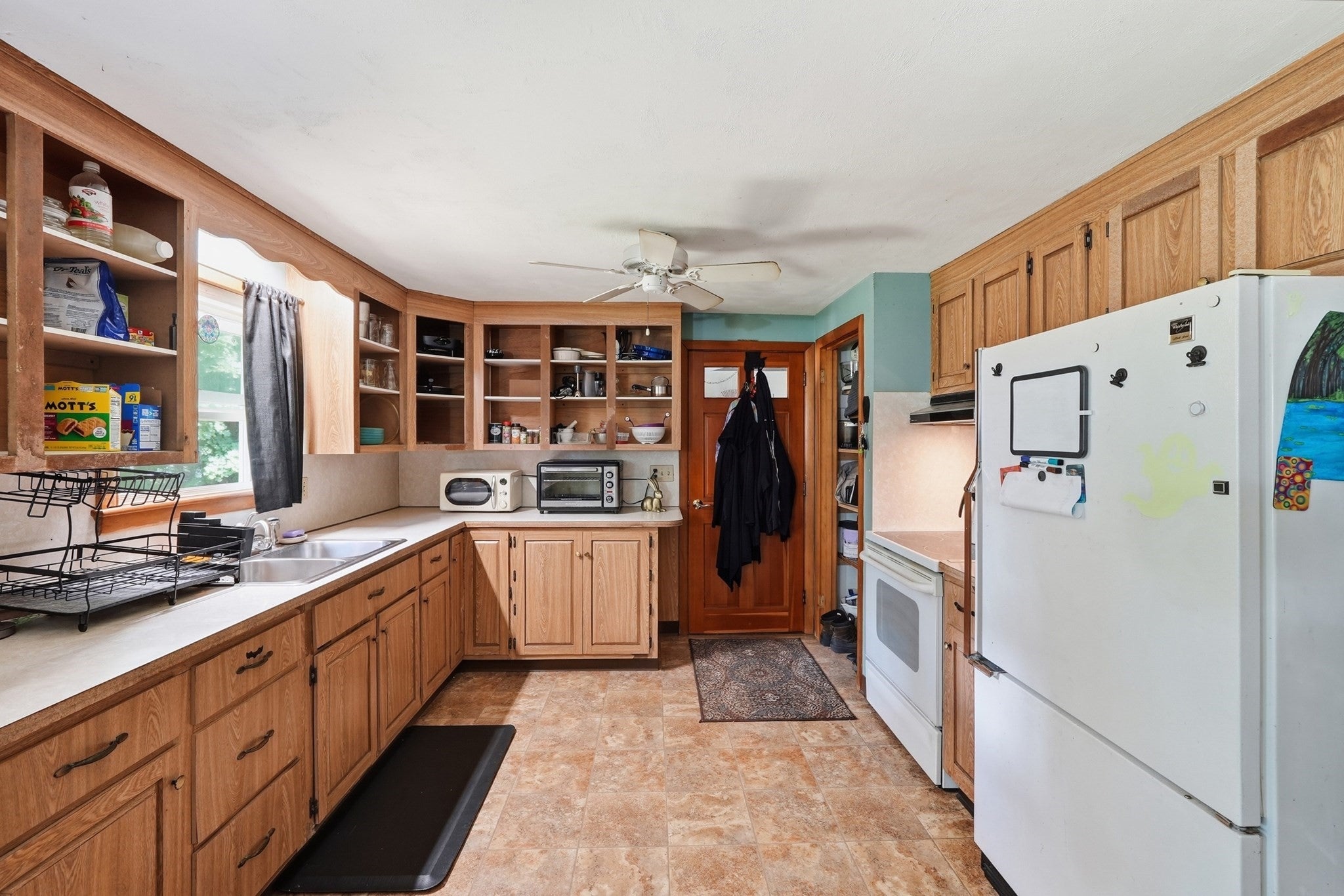 8 Tanglewood Road, Leicester, MA, 8 Tanglewood Road, Leicester, MA Photo #7