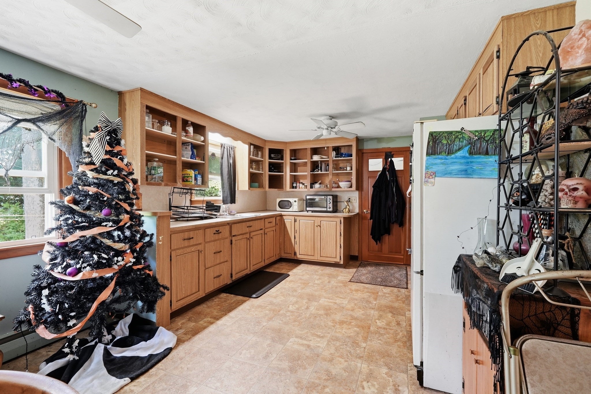 8 Tanglewood Road, Leicester, MA, 8 Tanglewood Road, Leicester, MA Photo #6