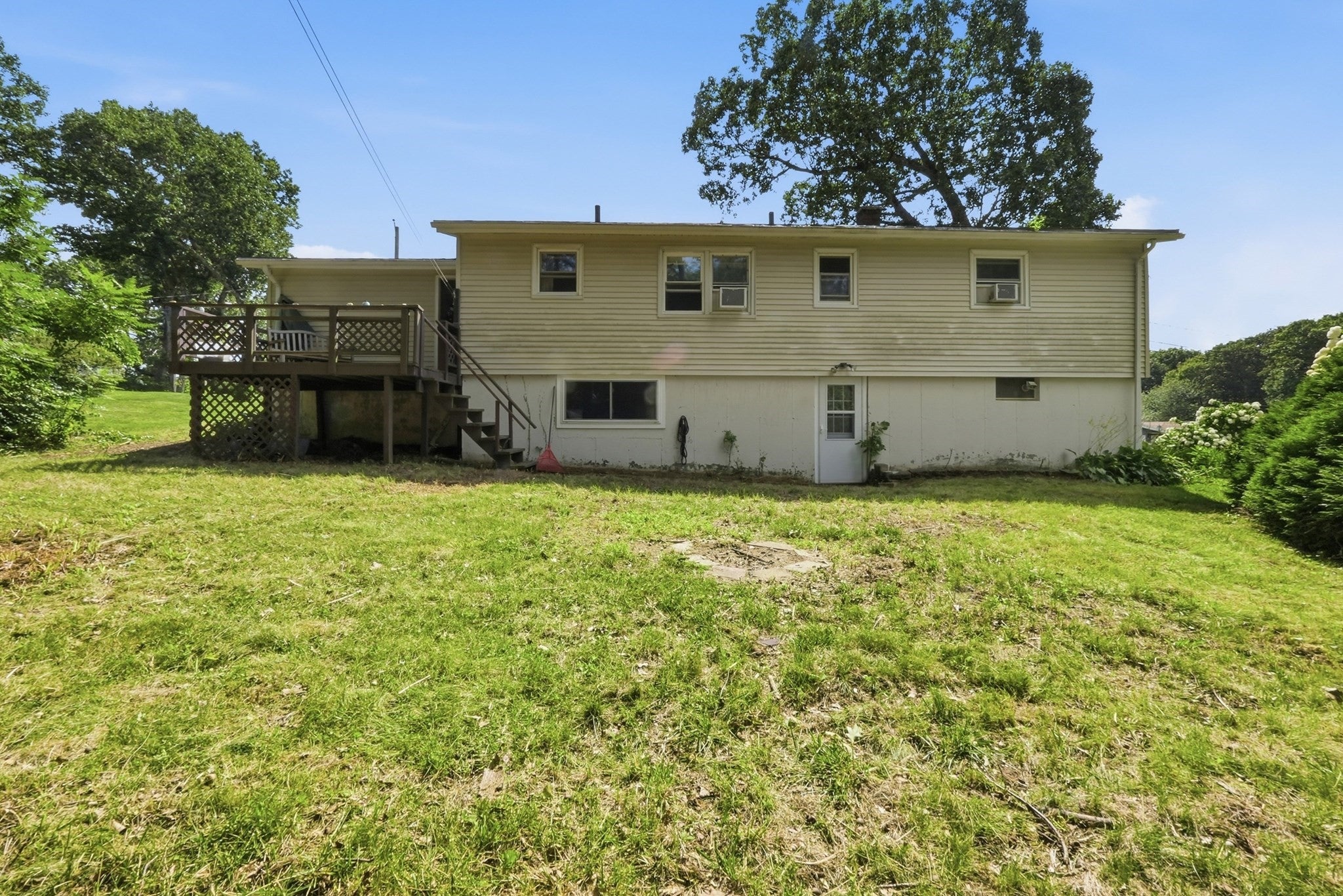 8 Tanglewood Road, Leicester, MA, 8 Tanglewood Road, Leicester, MA Photo #31