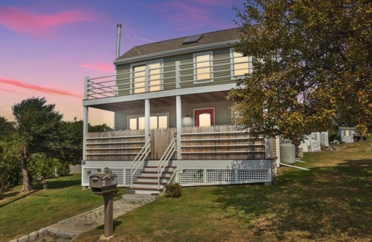 Photo: 15 Clark Rd, Ipswich, MA Photo: 15 Clark Rd, Ipswich, MA
