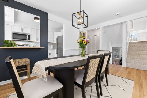 Photo of 12 Pickett St #H, Beverly, MA 01915 (MLS # 73509464)