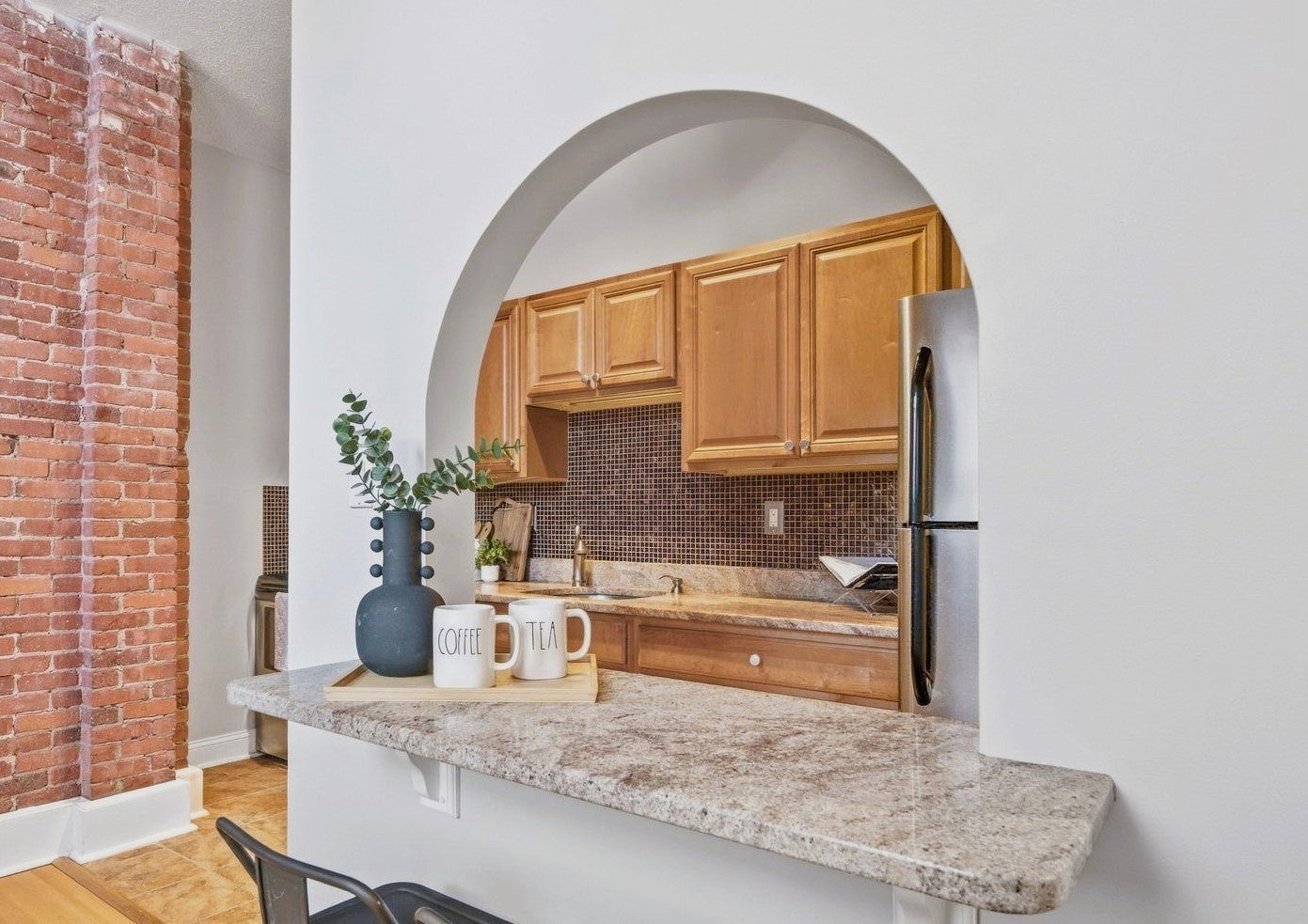 54 Forest St 212
