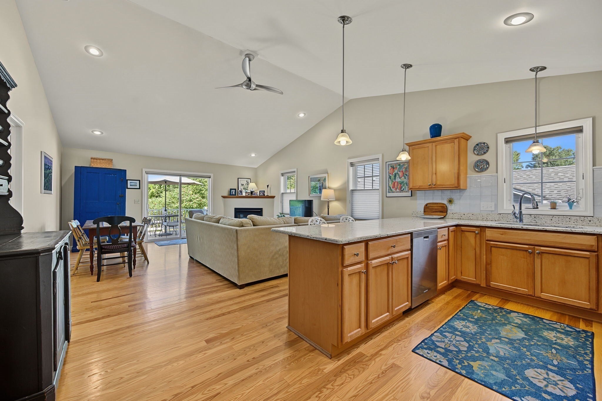 49 Silver Crest Lane #49, Greenfield, MA, 49 Silver Crest Lane #49, Greenfield, MA Photo #2