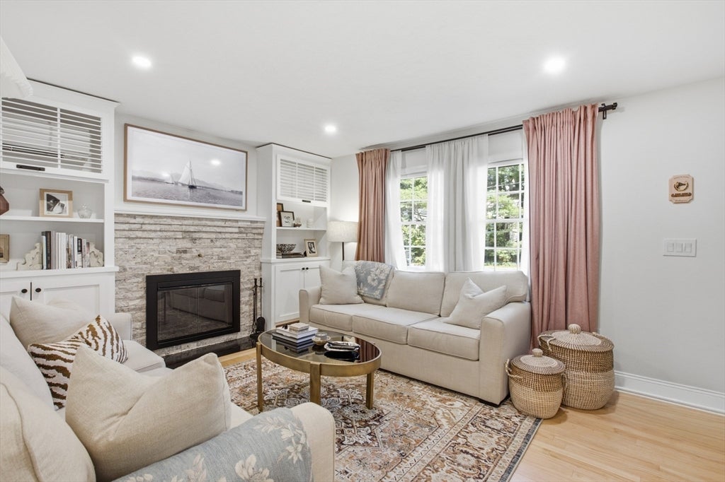 2 Captiva Rd #C, Walpole, MA, 2 Captiva Rd #C, Walpole, MA Photo #5