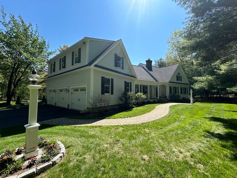 Photo of 39 Smith Road, Northborough, MA 01532 (MLS # 73449232)