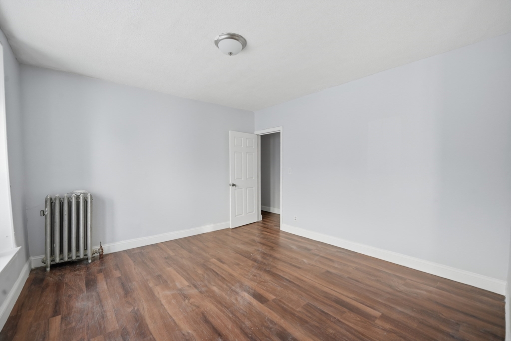 7-9 Glendell Ter, Springfield, MA Photo #8