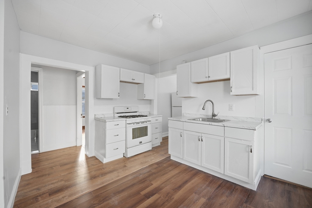 7-9 Glendell Ter, Springfield, MA Photo #3