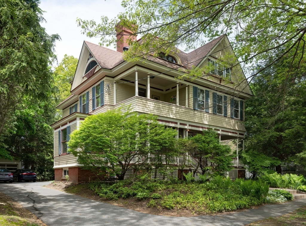 51 Harrison Ave