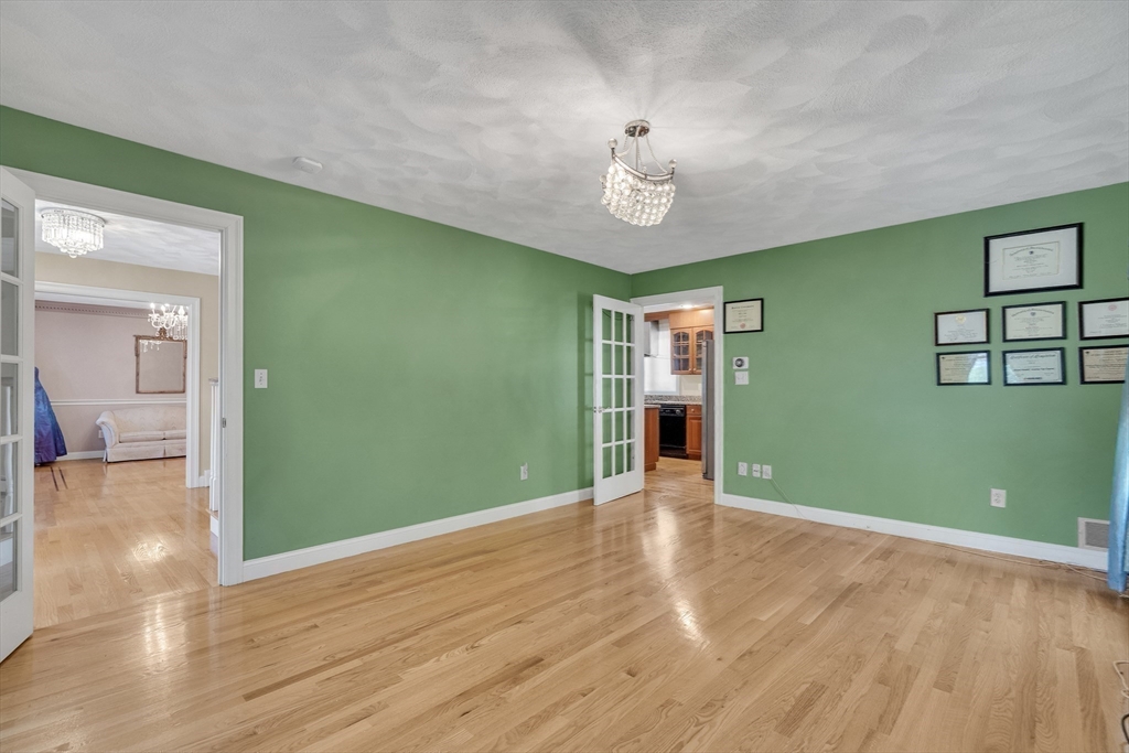 3 Avalon Court, Methuen, MA Photo #14