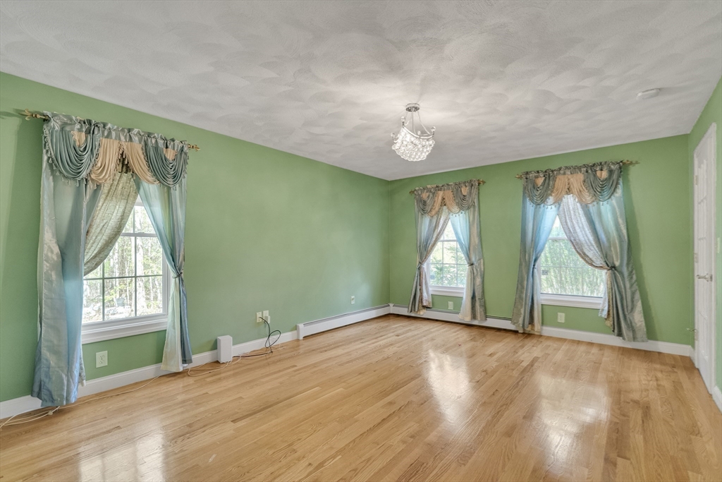 3 Avalon Court, Methuen, MA Photo #15