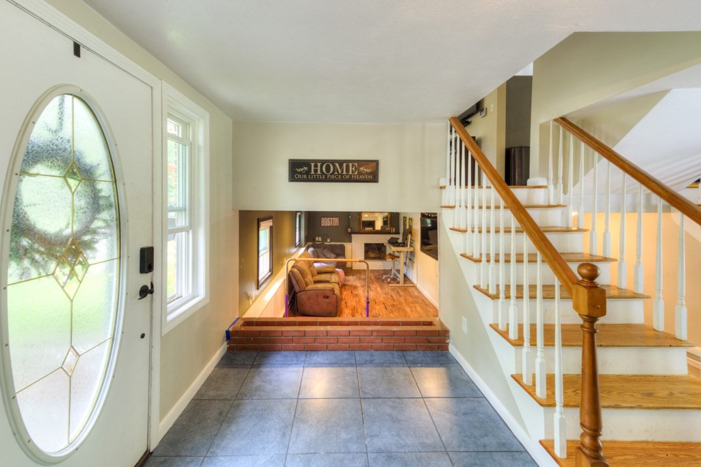 36 Winthrop St