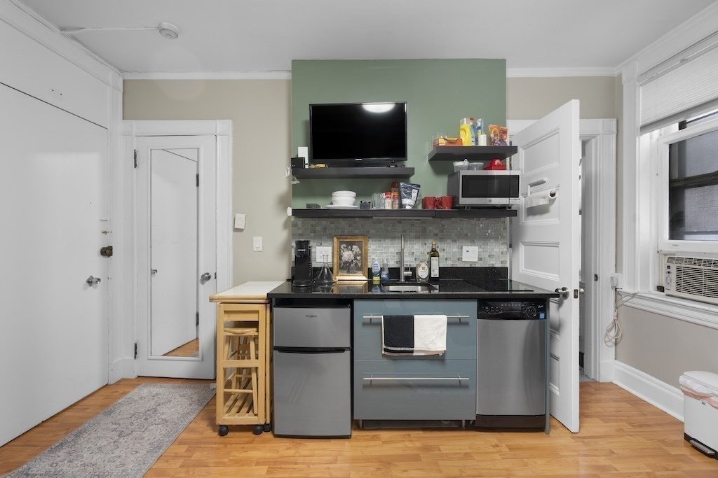 21 Beacon St 3K