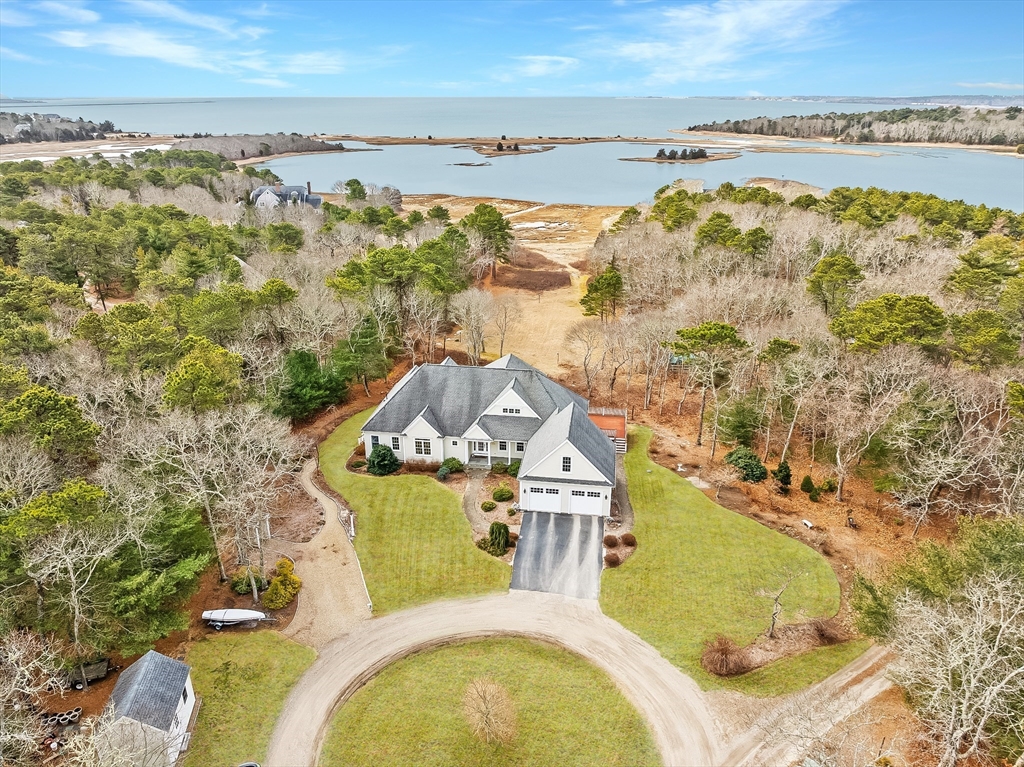 10 Cliffs Road